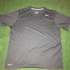 Nike Men’s L Black Dri-Fit T-Shirt White Nike Athletic Logo Short Sleeve Tee